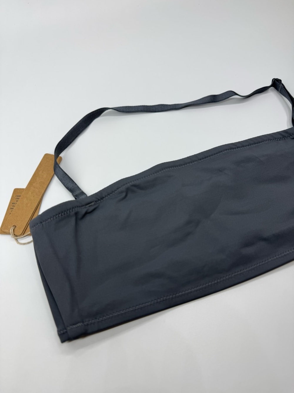 SKIMS Swim Bandeau Bikini Top Gunmetal Size XS NWT - Picture 2 of 9